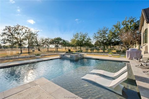 4711 Miramont Circle Bryan TX 77802