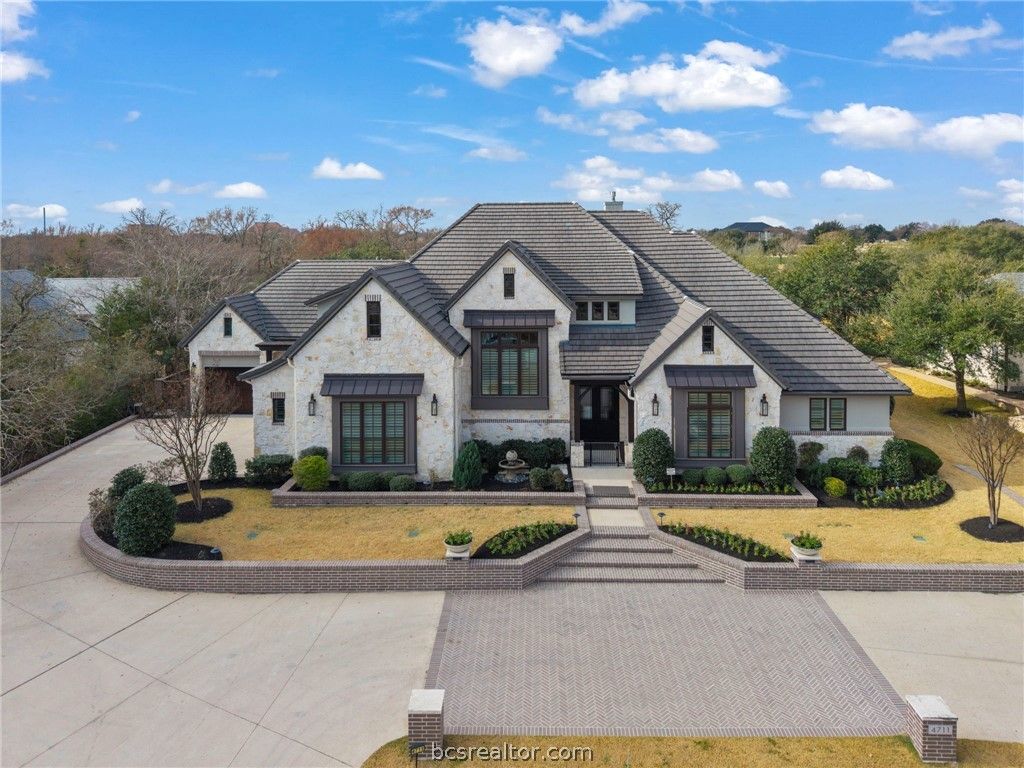 Photo of 4711 Miramont Circle, Bryan, TX 77802 (MLS # 26002053)