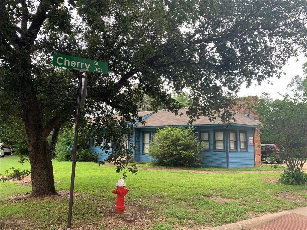 305 Cherry Street