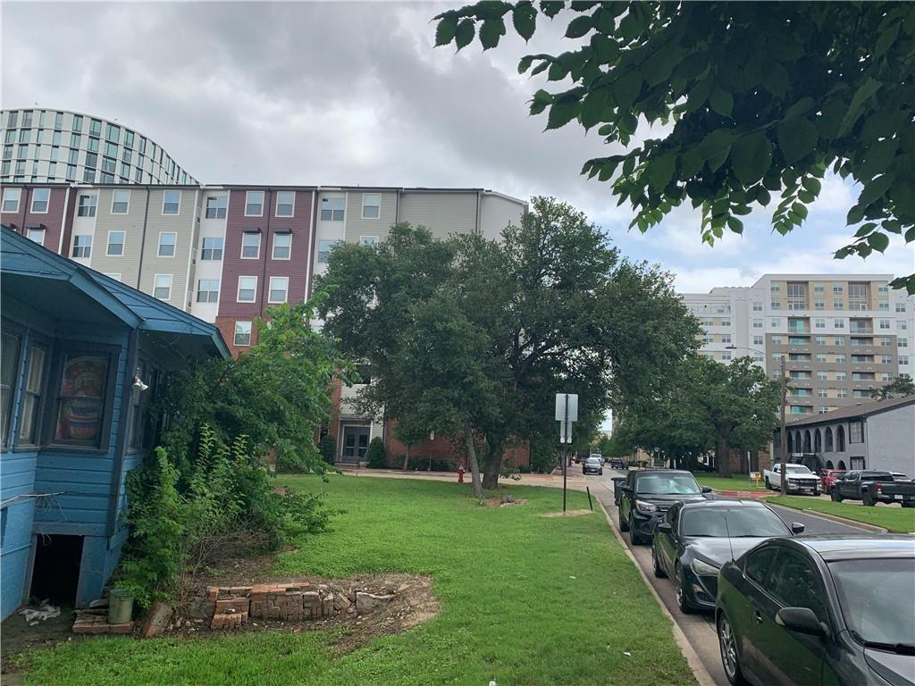 305 Cherry Street