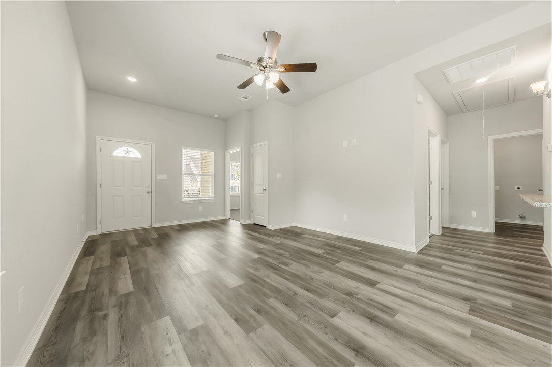 Bryan, Texas 77801, United States, 4 Bedrooms Bedrooms, ,3 BathroomsBathrooms,Residential,Active,174061