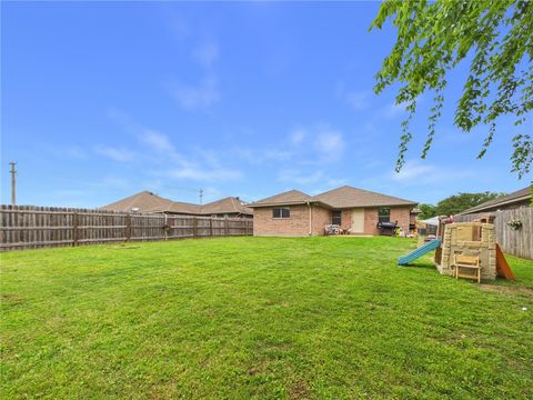 Tiny photo for 3504 Farah Drive, College Station, TX 77845 (MLS # 26004335)