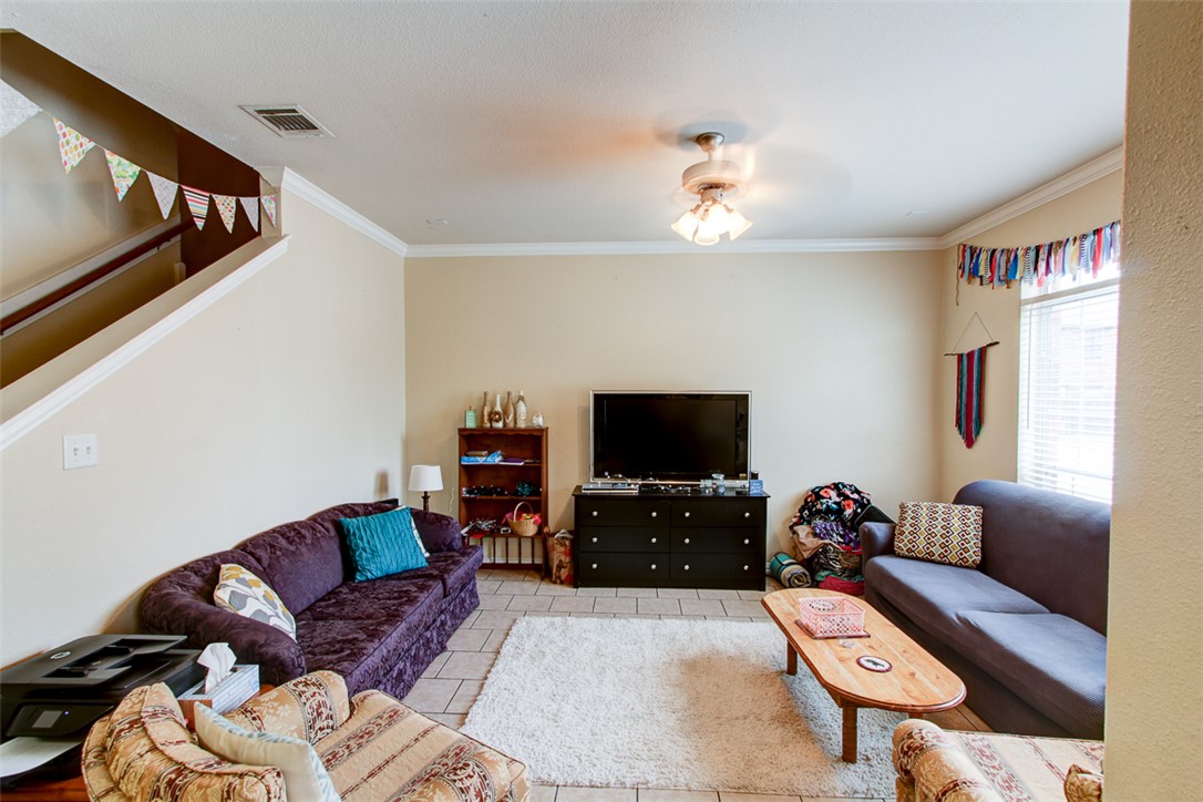 College Station, Texas 77840, United States, 4 Bedrooms Bedrooms, ,4 BathroomsBathrooms,Residential,Active,12582