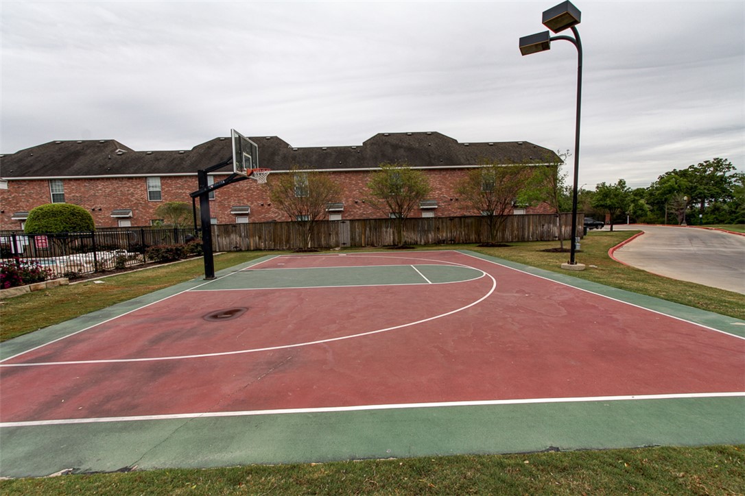 College Station, Texas 77840, United States, 4 Bedrooms Bedrooms, ,4 BathroomsBathrooms,Residential,Active,12582