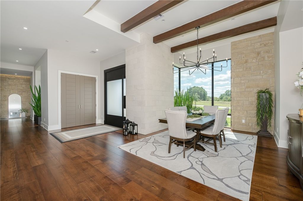 Photo of 3320 Sycamore Trail, Bryan, TX 77807 (MLS # 25003904)
