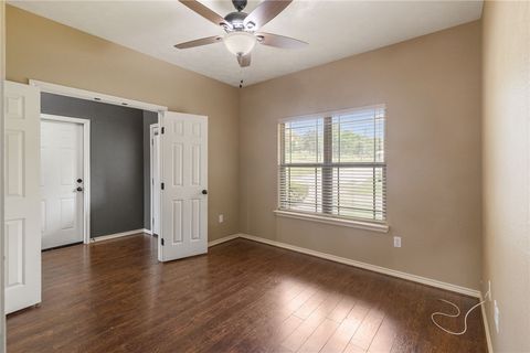 Tiny photo for 525 Oak Tree Lane, Franklin, TX 77856 (MLS # 26004891)