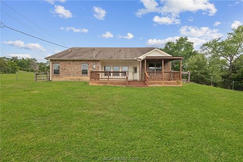 Tiny photo for 525 Oak Tree Lane, Franklin, TX 77856 (MLS # 26004891)