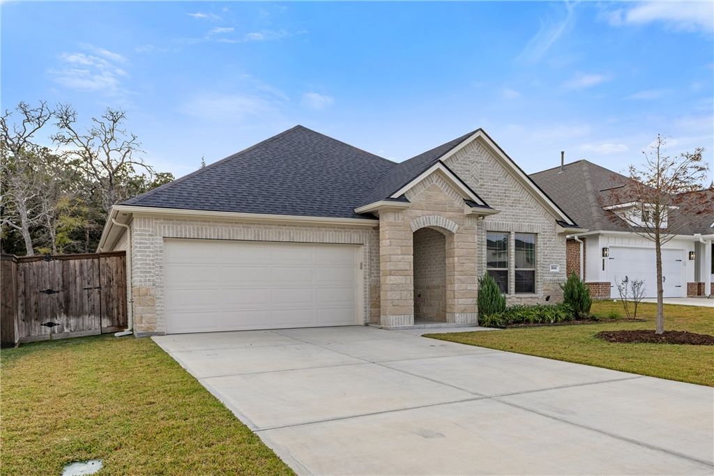Photo of 1614 Briscoe Manor Court, College Station, TX 77845 (MLS # 25013358)
