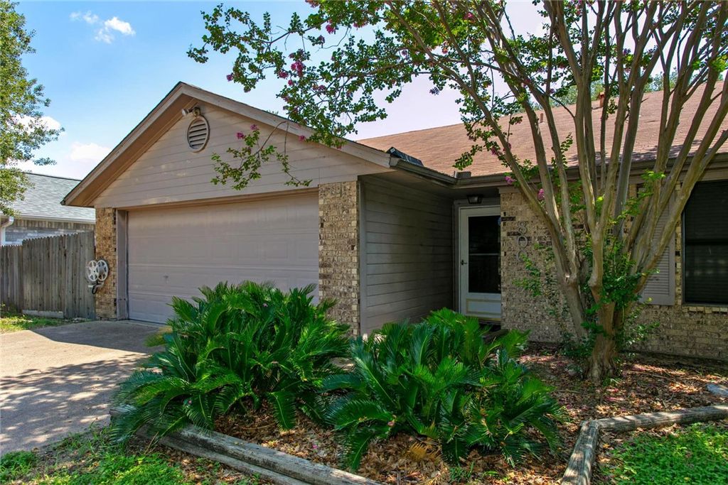 Photo of 800 Azalea Court, College Station, TX 77840 (MLS # 26001585)