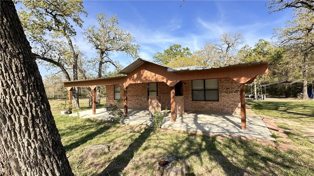 Photo of 4056 Pecan Lane, Madisonville, TX 77864 (MLS # 26003976)