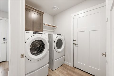 Tiny photo for 918 Kickapoo Lane, College Station, TX 77845 (MLS # 26000435)