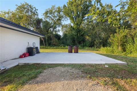 Tiny photo for 8822 Punchard Lane, Bellville, TX 77418 (MLS # 26000153)