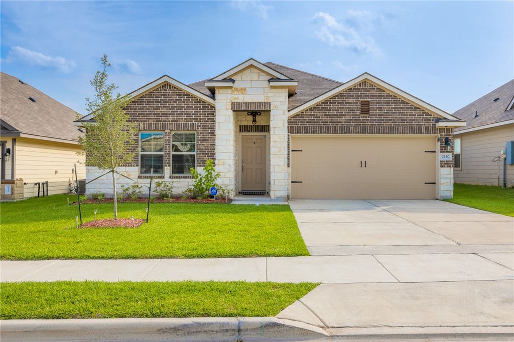 Photo of 2110 Chief Street, Bryan, TX 77807 (MLS # 25012293)