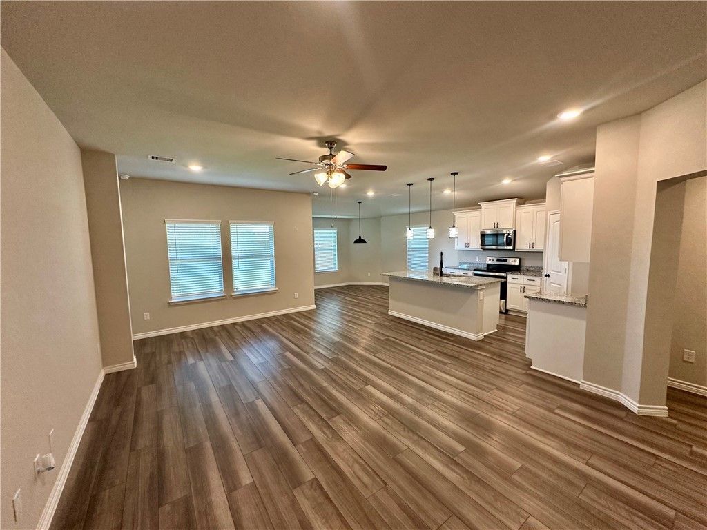 Photo of 2110 Chief Street, Bryan, TX 77807 (MLS # 25012293)