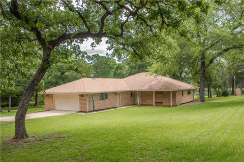Photo of 14673 County Road 445, Marquez, TX 77865 (MLS # 26006957)