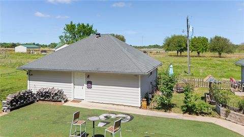 Tiny photo for 1152 McNutt Road, Franklin, TX 77856 (MLS # 26003975)