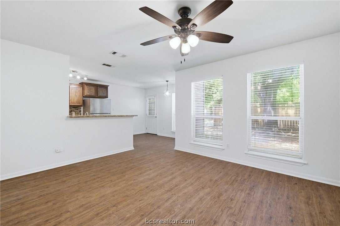 1229, 1231, 1233, 1235 Oney Hervey Drive