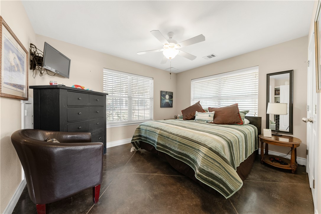 Franklin, Texas 77856, United States, 5 Bedrooms Bedrooms, ,3 BathroomsBathrooms,Land,Active,91230