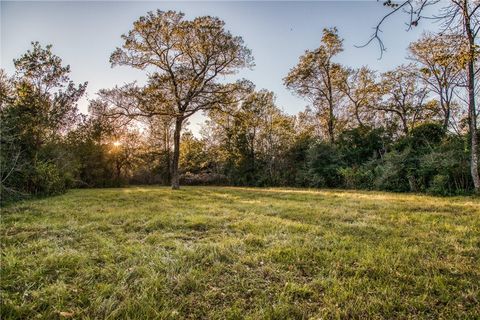 Tiny photo for 39761 Mesquite, Hempstead, TX 77445 (MLS # 26001780)