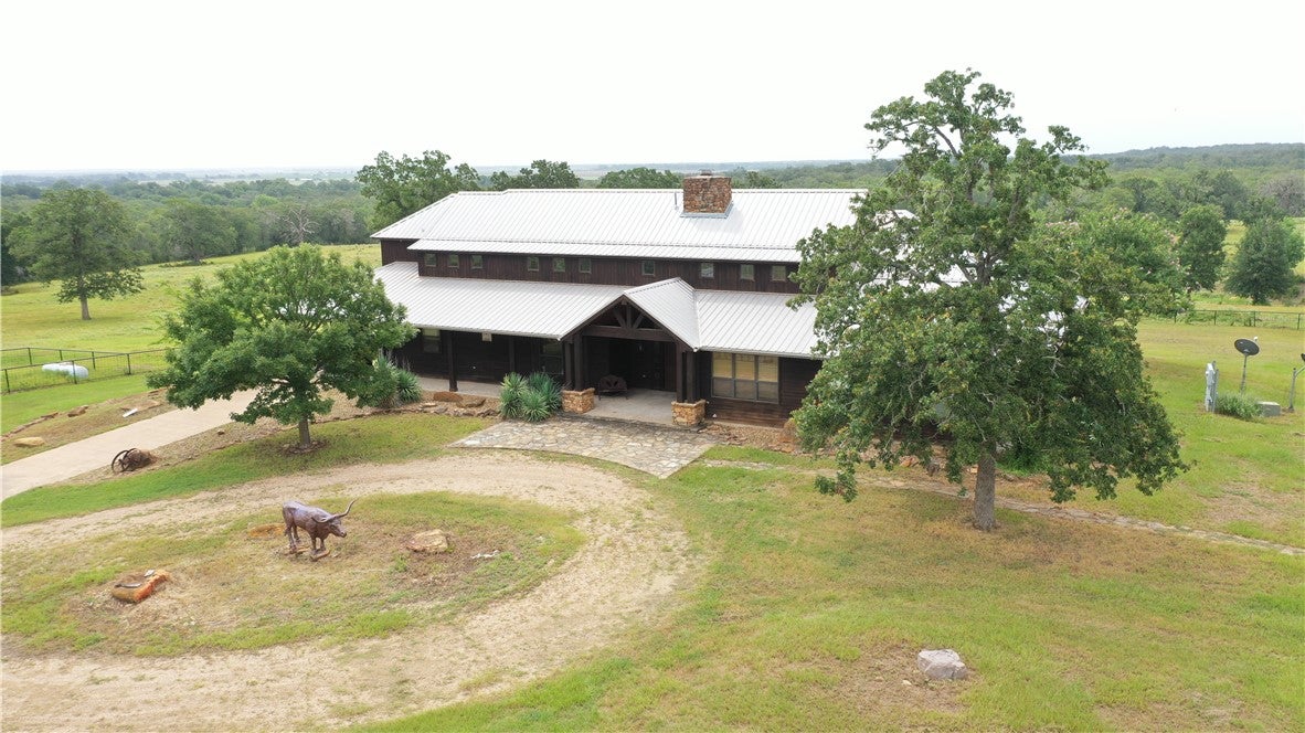 8004 Milam County Road
