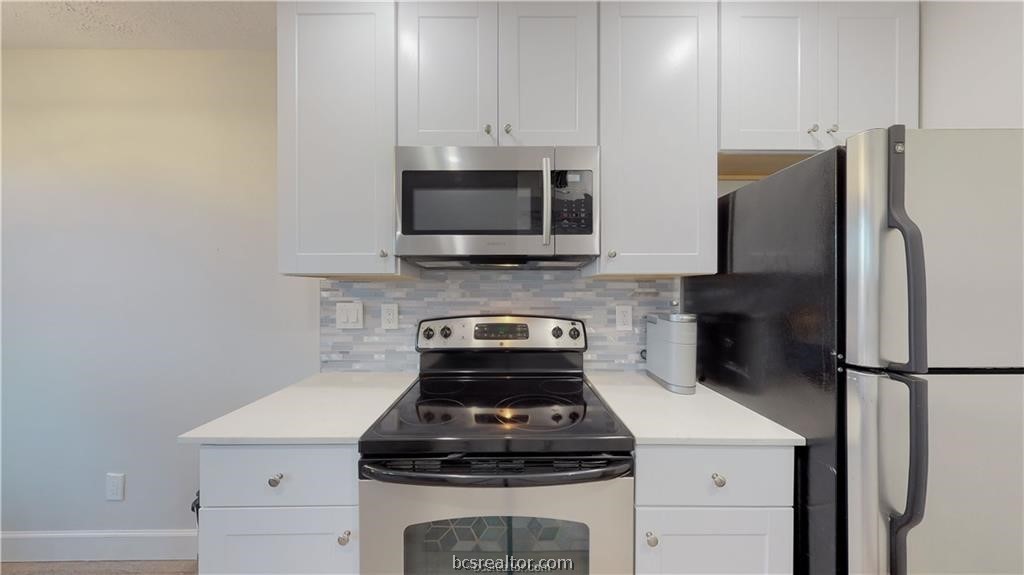 Bryan, Texas 77801, United States, 1 Bedroom Bedrooms, ,1 BathroomBathrooms,Residential,Pending,58926