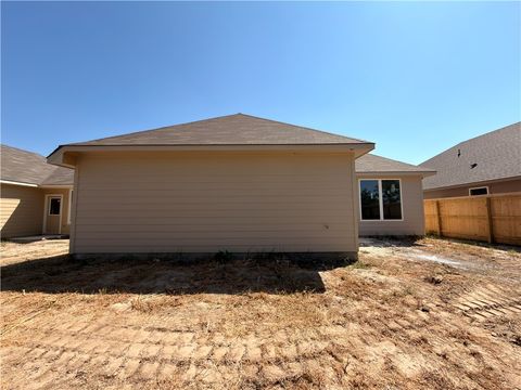 Tiny photo for 5661 Fox Bluff Drive, Bryan, TX 77807 (MLS # 25011069)
