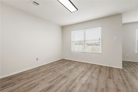 Tiny photo for 2049 Oakwood Forest Drive, Bryan, TX 77803 (MLS # 26005262)