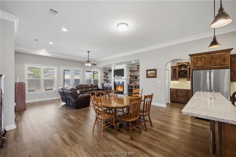 Tiny photo for 3114 Peterson Way, Bryan, TX 77802 (MLS # 26004525)