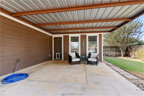 Tiny photo for 612 Heritage Drive, Navasota, TX 77868 (MLS # 26011413)