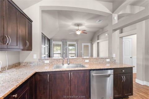 Tiny photo for 612 Heritage Drive, Navasota, TX 77868 (MLS # 26011413)