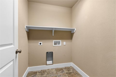 Tiny photo for 612 Heritage Drive, Navasota, TX 77868 (MLS # 26011413)