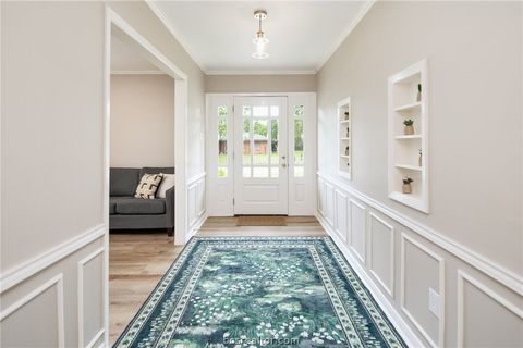 Tiny photo for 2402 Morris Lane, Bryan, TX 77802 (MLS # 26005683)
