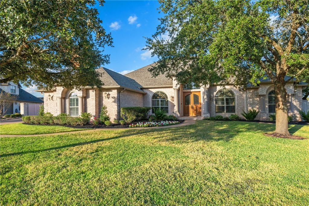 Photo of 3803 Park Meadow Lane, Bryan, TX 77802 (MLS # 25011756)