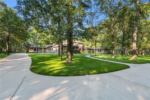 Photo of 10195 Crown Ranch Blvd Boulevard, Montgomery, TX 77316 (MLS # 26011249)