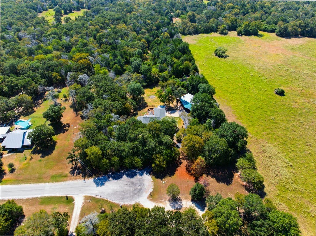 Photo of 457 Shady Creek Drive, Bryan, TX 77808 (MLS # 26010606)