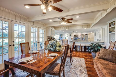 Tiny photo for 601 E Collard Street, Madisonville, TX 77864 (MLS # 26001720)