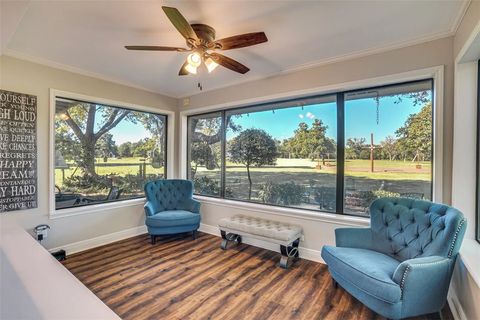 Tiny photo for 601 E Collard Street, Madisonville, TX 77864 (MLS # 26001720)