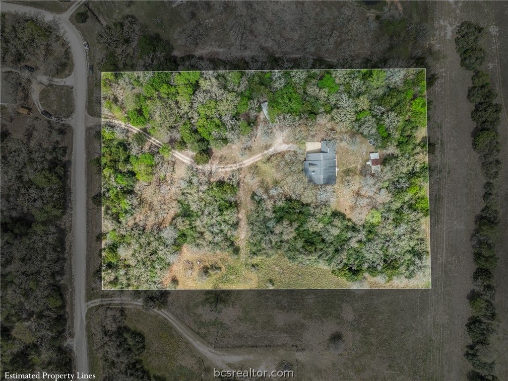 Photo of 4196 Winding Road Rd, Hearne, TX 77859 (MLS # 26003058)