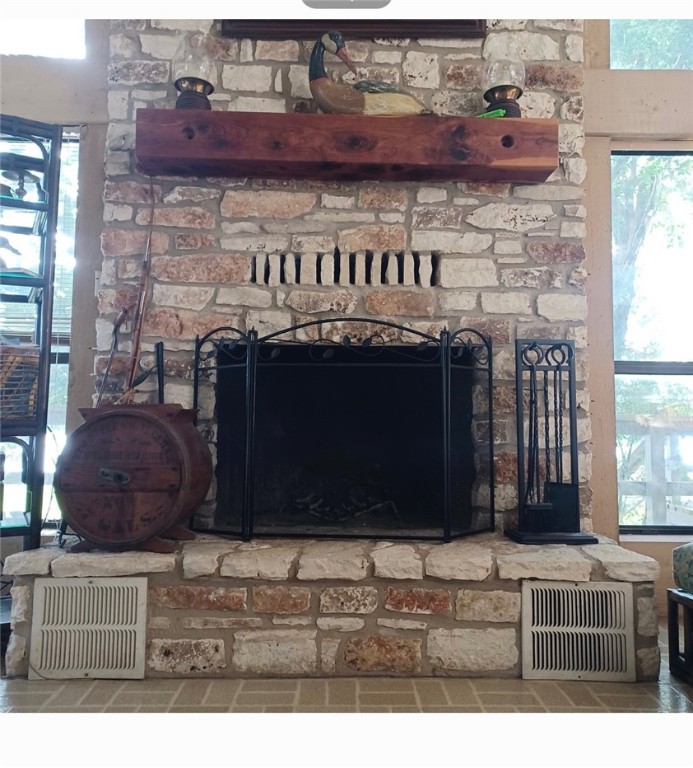 Thornton, Texas 76687, United States, 4 Bedrooms Bedrooms, ,2 BathroomsBathrooms,Residential,Active,238068