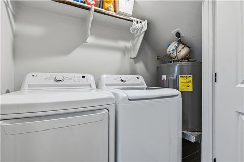 Tiny photo for 608 Banks Street, College Station, TX 77840 (MLS # 26004108)