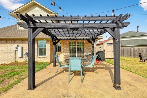 Tiny photo for 1308 Roanoke Court, College Station, TX 77845 (MLS # 26005256)