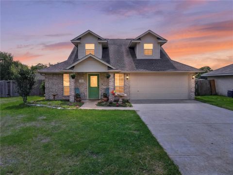 Photo of 1308 Roanoke Court, College Station, TX 77845 (MLS # 26005256)