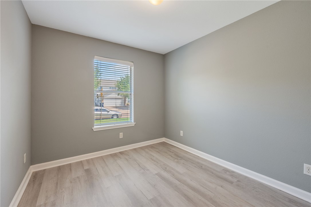 College Station, Texas 77845, United States, 3 Bedrooms Bedrooms, ,2 BathroomsBathrooms,Residential,Pending,196779