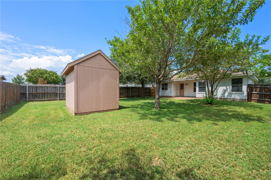College Station, Texas 77845, United States, 3 Bedrooms Bedrooms, ,2 BathroomsBathrooms,Residential,Pending,196779