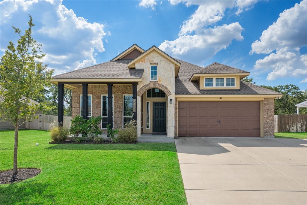 Photo of 1426 Kingsgate Drive, Bryan, TX 77807 (MLS # 26012030)