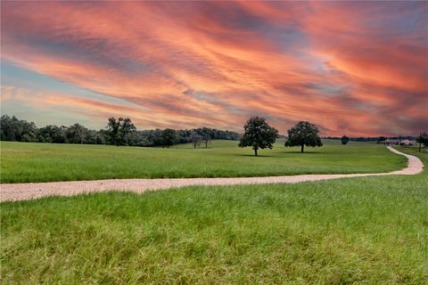 Tiny photo for 2300 Farm To Market 2095, Cameron, TX 76520 (MLS # 26005585)