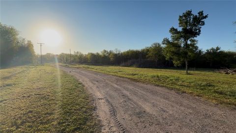 109 Cottonwood Street Calvert TX 77837