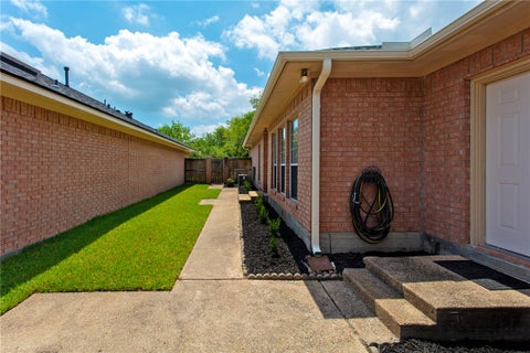 Tiny photo for 1019 Lincoln Avenue, College Station, TX 77840 (MLS # 26009044)