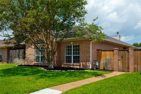 Tiny photo for 1019 Lincoln Avenue, College Station, TX 77840 (MLS # 26009044)