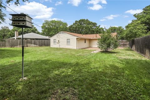 Tiny photo for 1004 San Saba Drive Dr, College Station, TX 77845 (MLS # 26005006)
